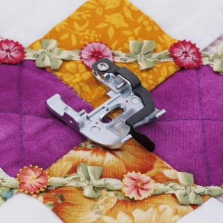 Ditch foot for the Brother dual feed attachment DF2