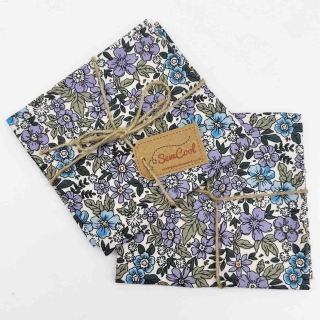Vintage Lilac and Blue Floral Fat Quarter