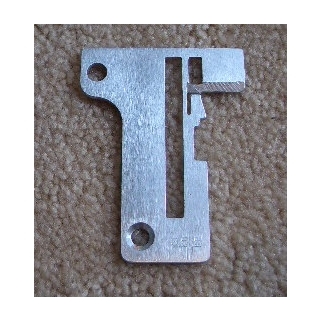 Singer Overlock Std Needle Plate 14u132
