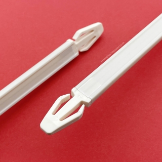 Ribber needle retaining bar for Std gauge metal bed ribbers