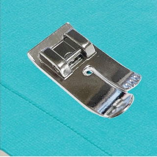 Singer straight stitch foot