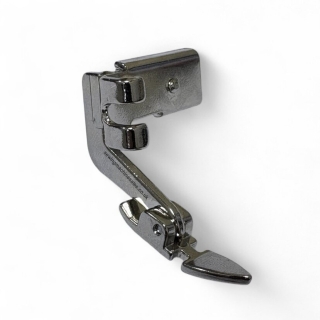 Slant Zipper Foot Screw On Singer