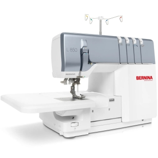 Bernina L 860 overlocker has MTC and extended sewing bed