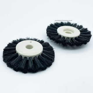 The weaving brush