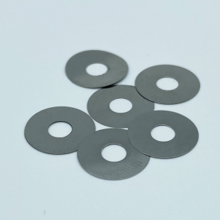 Moveable knife washers