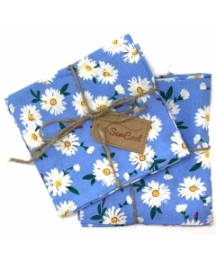 Blue Daisy Floral Fat Quarter Fabric